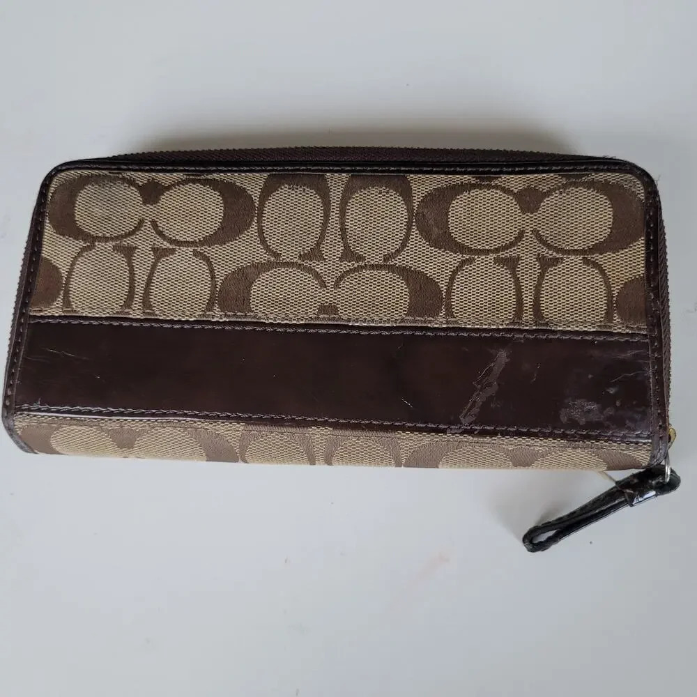 Coach Vintage Wallet Brown Logo HO842-41631 Zipper Flaw - Picture 2 of 14